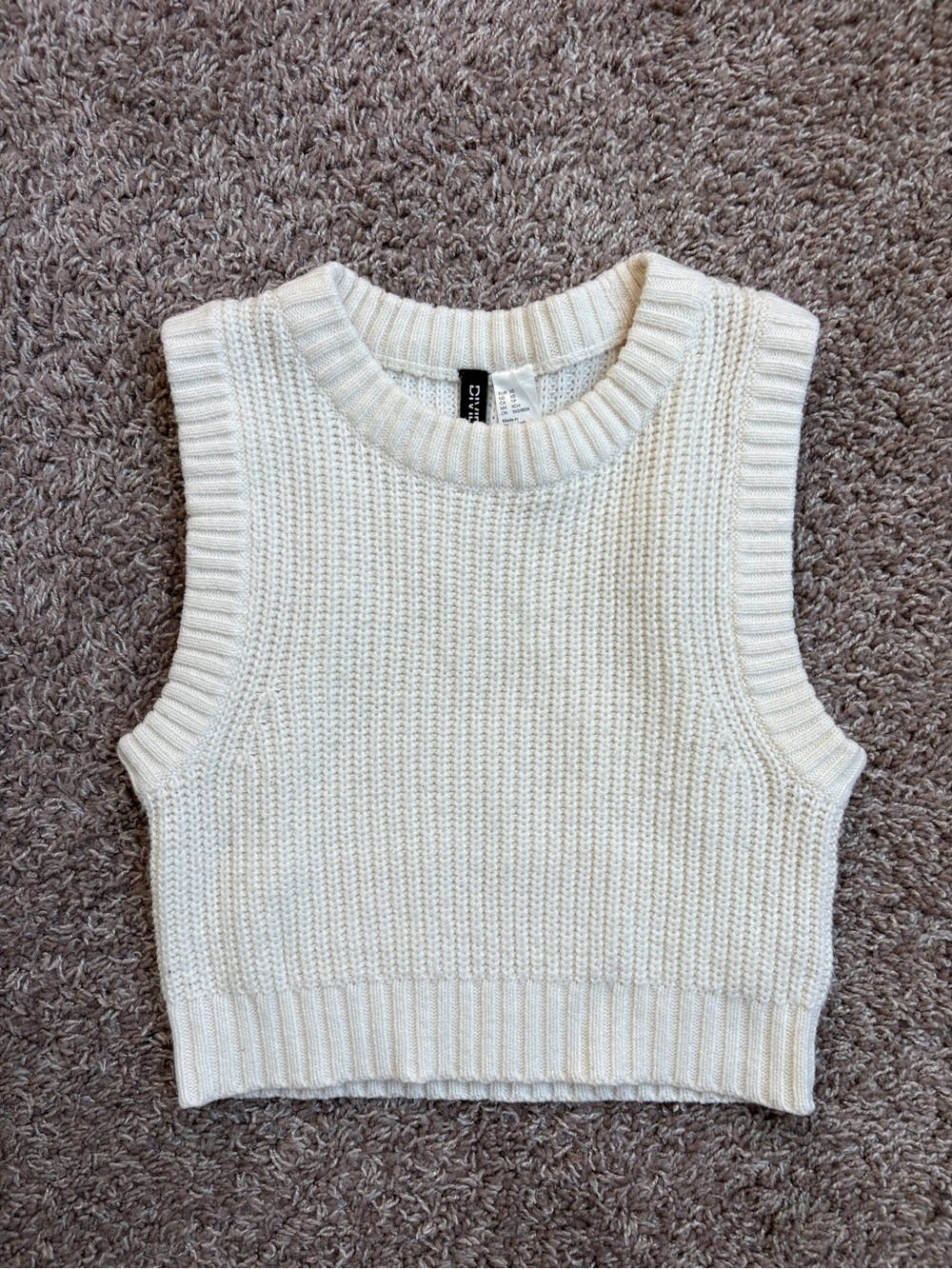 Cream cropped sweater vest